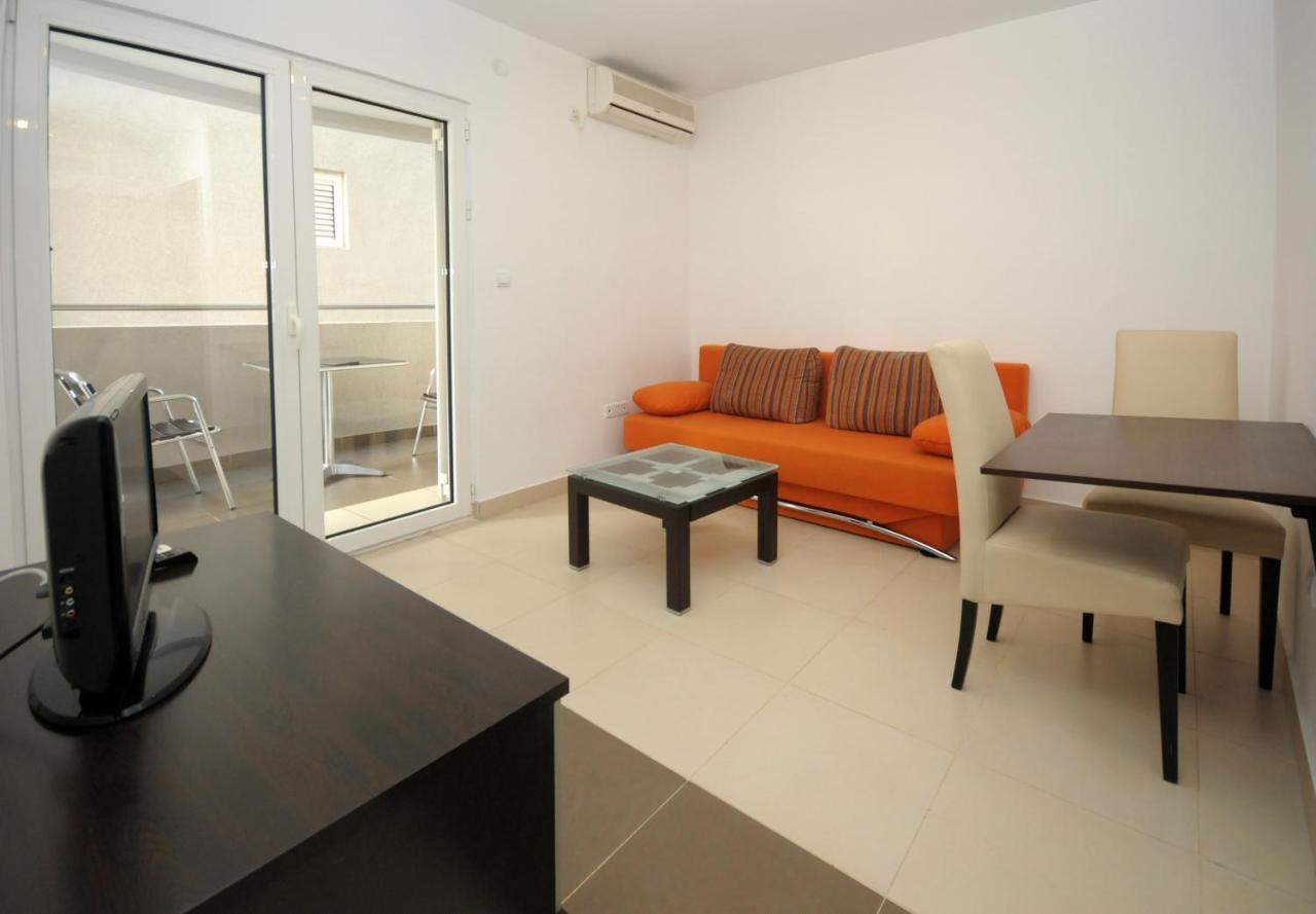 Apartments Anita Budva Exterior photo