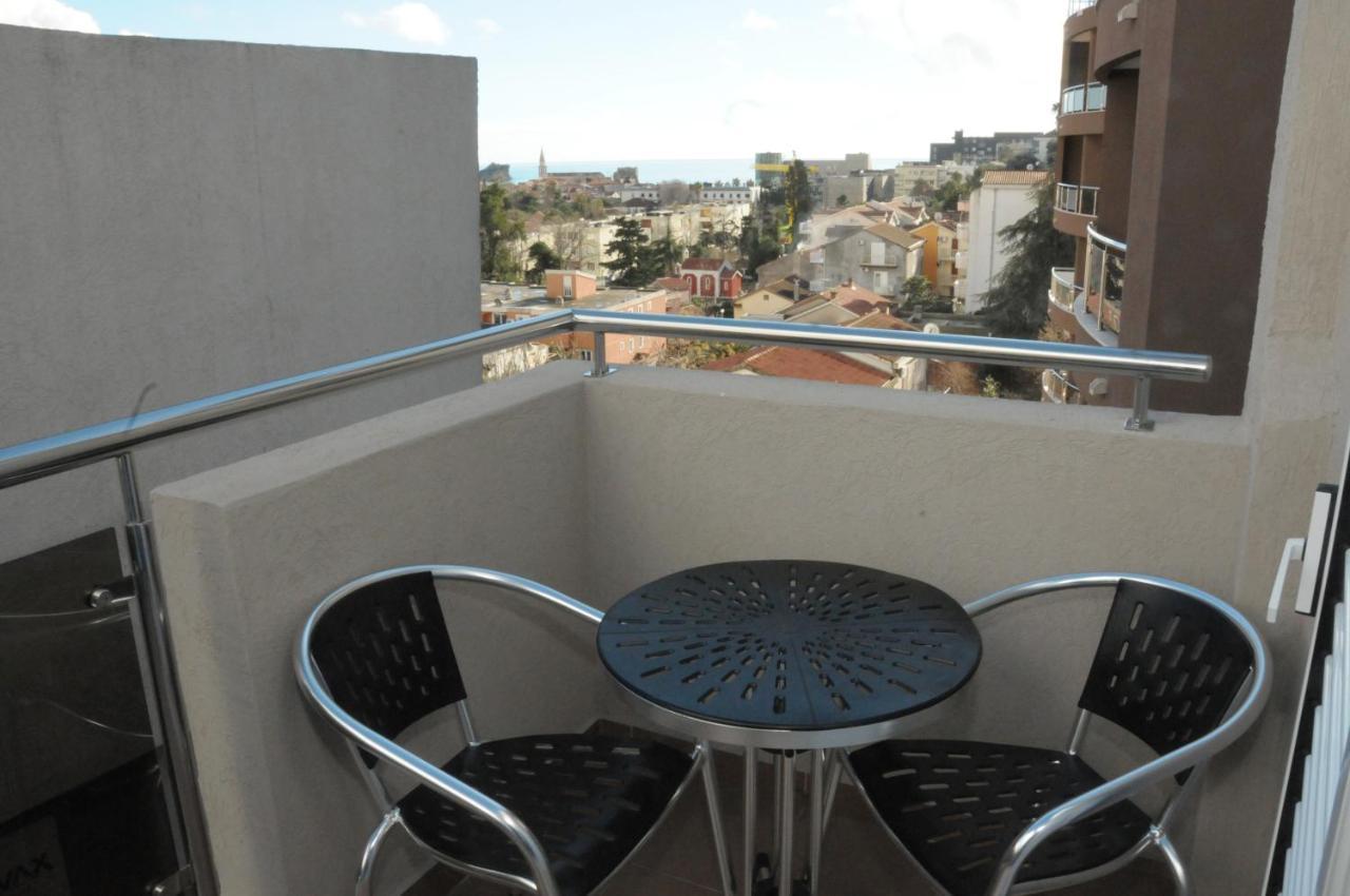Apartments Anita Budva Exterior photo